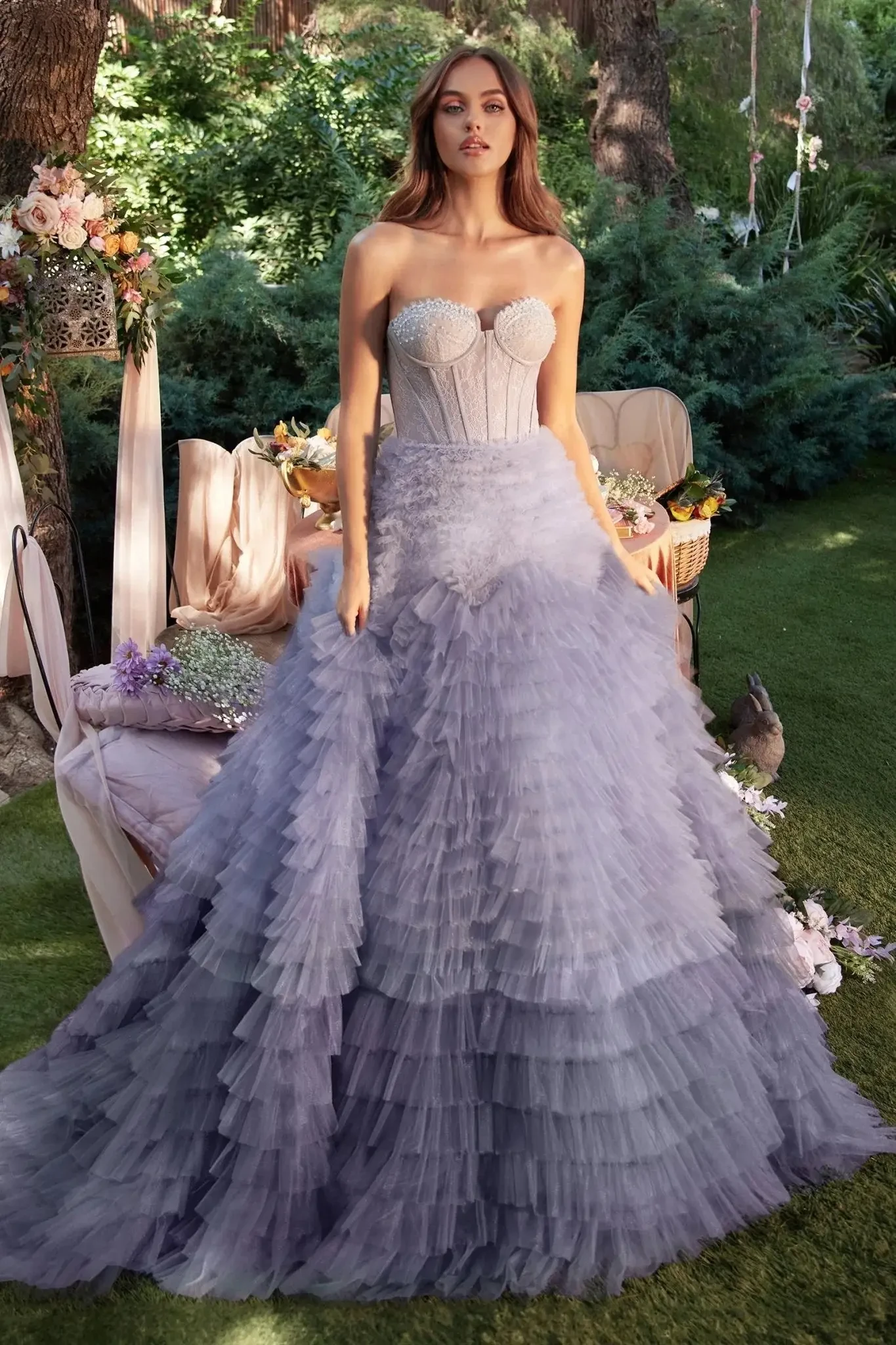 Layers of tulle ruffles that bring movement and drama